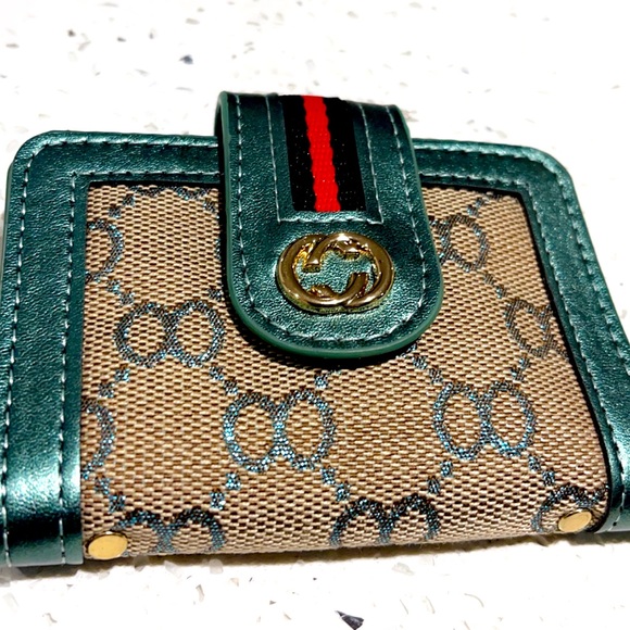 Wallet - Picture 1 of 1